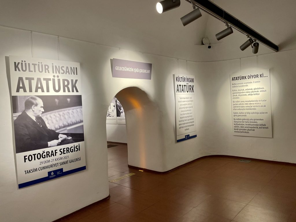 Bir Kültür İnsanı Atatürk Sergisi